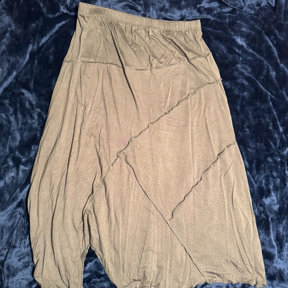EARTHBOUND Olive Green Skirt